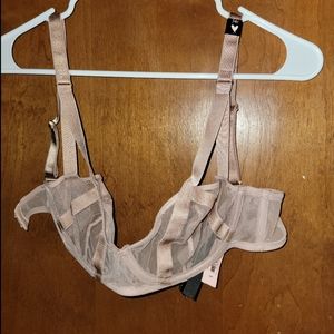 Victoria secret bra nwt